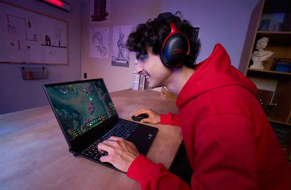 Foto de HyperX presenta en Perú su primera laptop gamer, la nueva HyperX OMEN 15