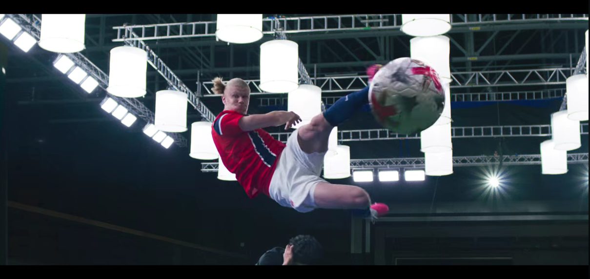 Foto de Rip The Script el increíble spot de Nike Football para el Mundial 2026