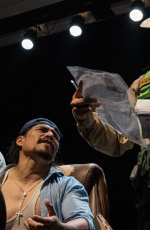 Foto de “Colisiones”, obra impulsada por UPC Cultural, vuelve a escena con una temporada especial en el teatro de la Alianza Francesa de Lima