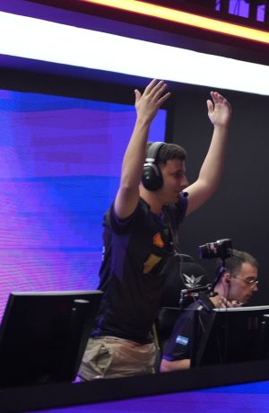 Foto de Horario y donde seguir 9z Team vs Paravision por la gran final de la XSE Pro League 2026