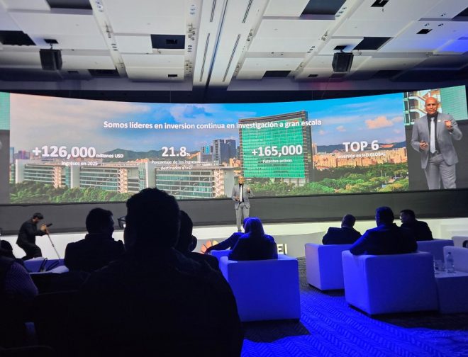 Foto de Huawei reúne a líderes y socios estratégicos para construir una era inteligente integral en el Perú