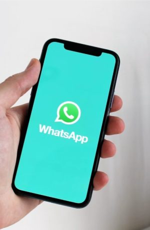 Foto de WhatsApp se consolida como el principal canalde contacto digital de los peruanos