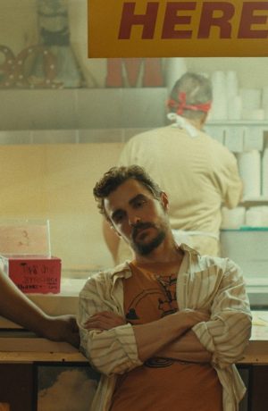 Foto de Dave Franco y O’Shea Jackson Jr. desatan el caos en “Idiotas”, la comedia que llega a los cines peruanos