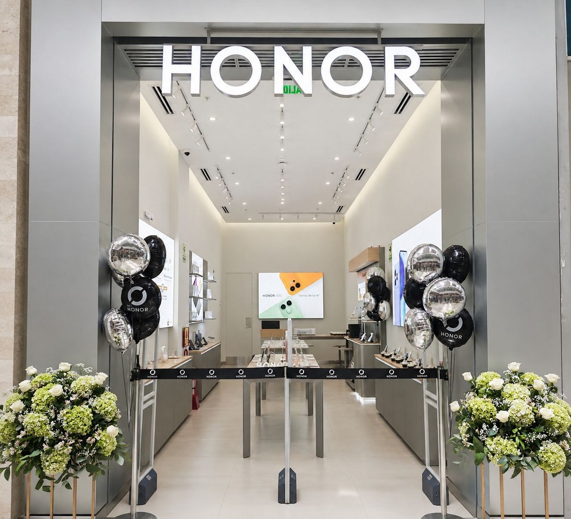 Foto de HONOR sigue acercándose a más peruanos al inaugurar su tienda N° 21 a nivel nacional en Bellavista