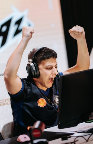 Foto de Horario y donde seguir 9z Team vs Vitality por la BLAST Open Porto 2026 de Counter-Strike 2