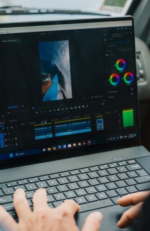 Foto de Laptops premium: el 57% de peruanos prioriza capacidad multitarea e inteligencia artificial en laptops cada vez más premium