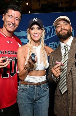 Foto de Los autos de Maluma, Robert Lewandowski y Supercar Blondie se convierten en nuevos modelos de colección Hot Wheels