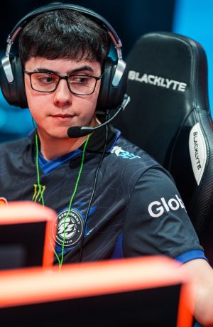 Foto de Conoce la hora y donde seguir la partida de 9z Team vs Team Falcons por la Thunderpick WC