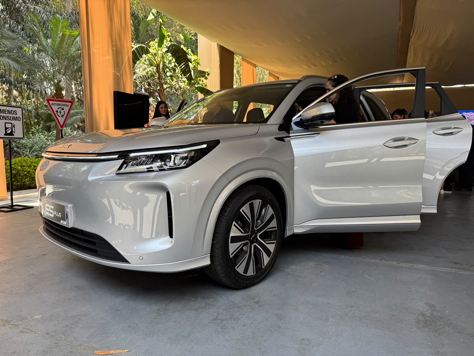 Foto de DFSK Perú cumple 20 años y lo celebra con el lanzamiento de la E5 Plus, su nueva SUV Híbrida