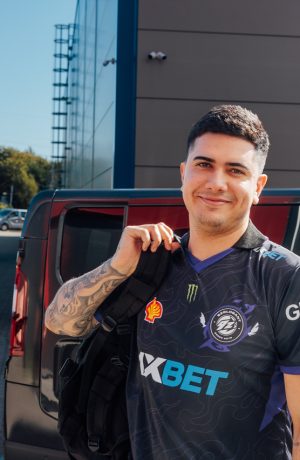 Foto de Horario y donde seguir 9z Team vs NAVI por la ESL Pro League Season 24 de Counter-Strike 2